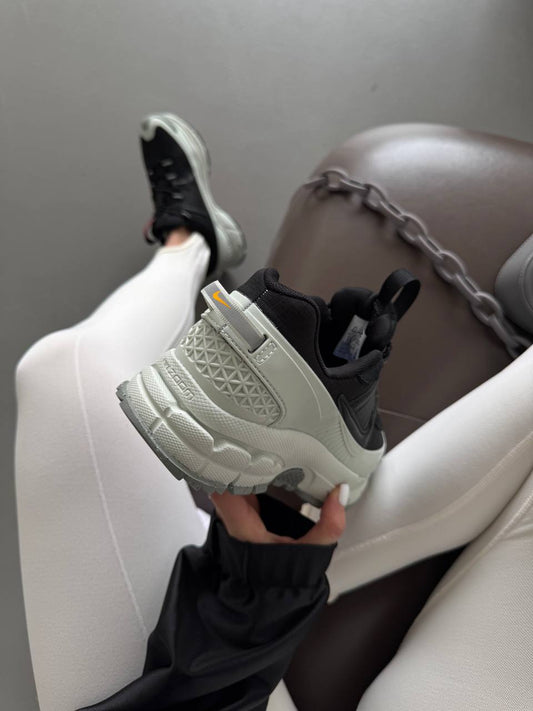 Nike Zoom Vomero Roam Black Light Silver - oceanhype - 