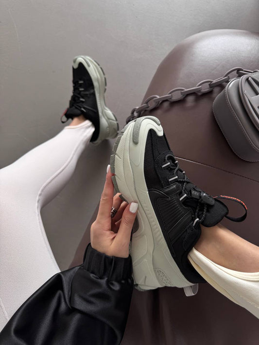 Nike Zoom Vomero Roam Black Light Silver - oceanhype - 
