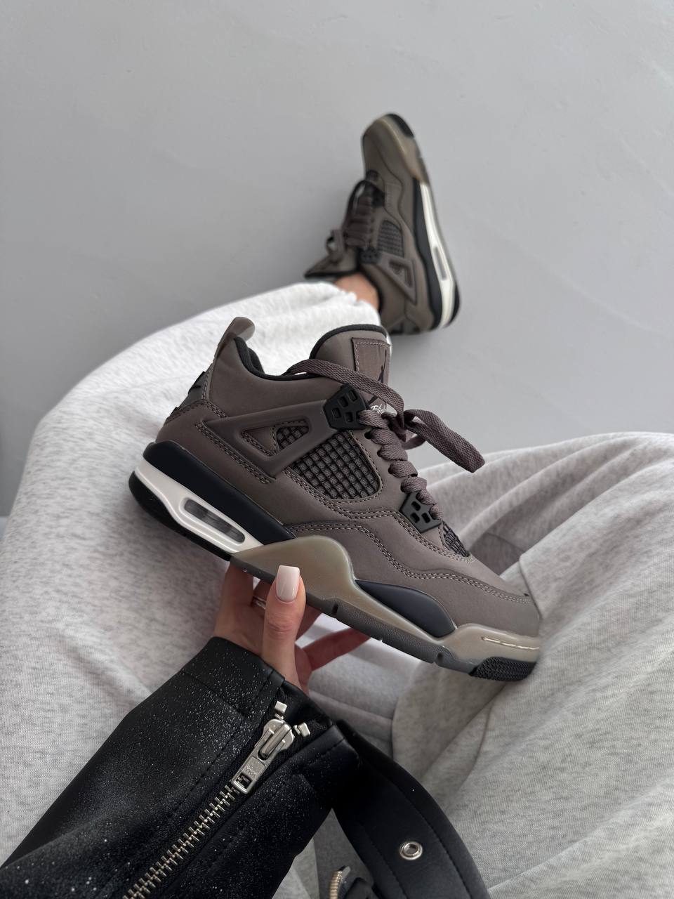 Nike Jordan 4 Retro Cave Stone - oceanhype - 