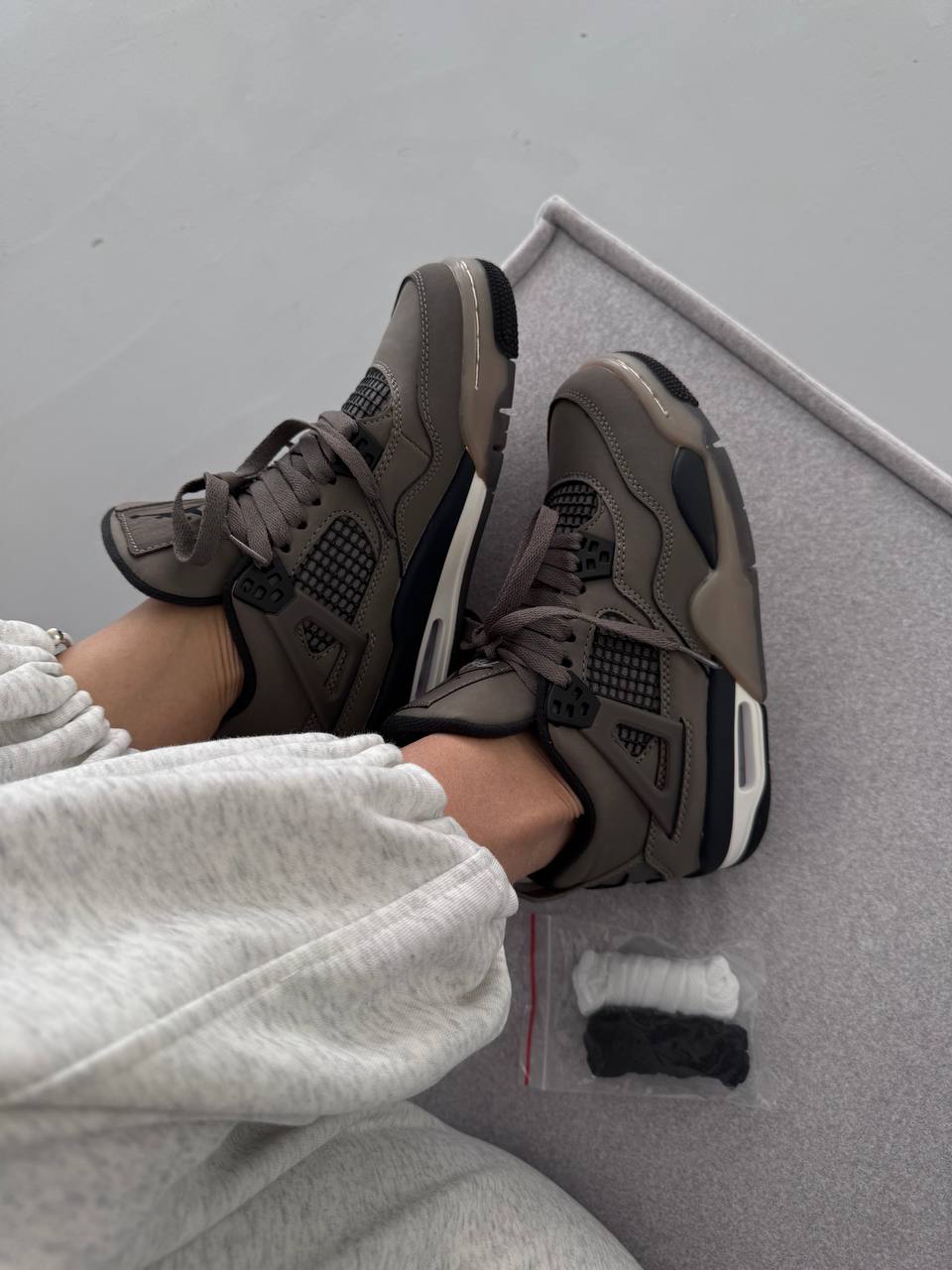 Nike Jordan 4 Retro Cave Stone - oceanhype - 