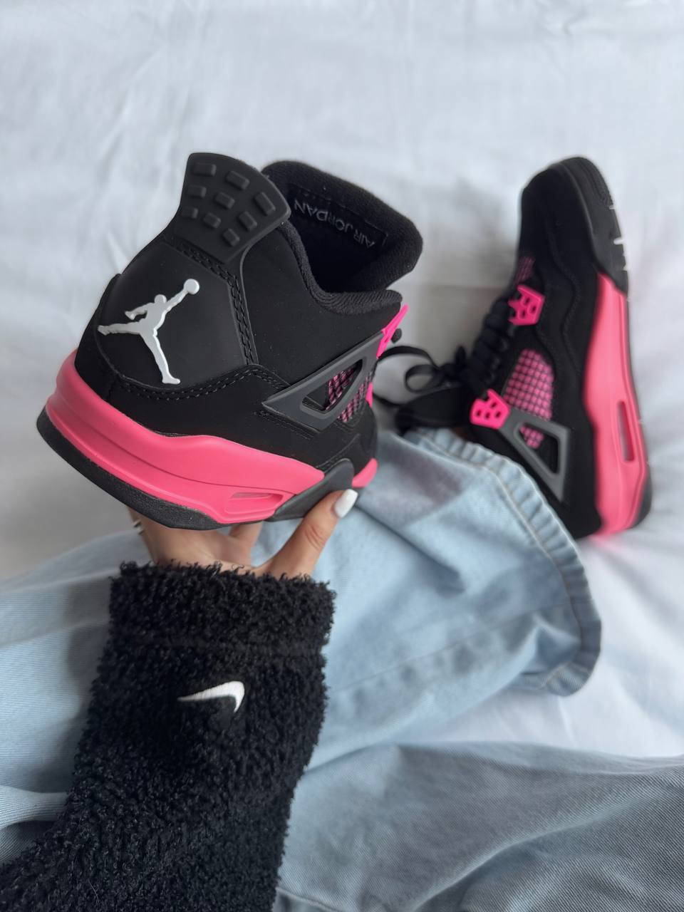Nike Jordan 4 Retro Neon Pink - oceanhype - 