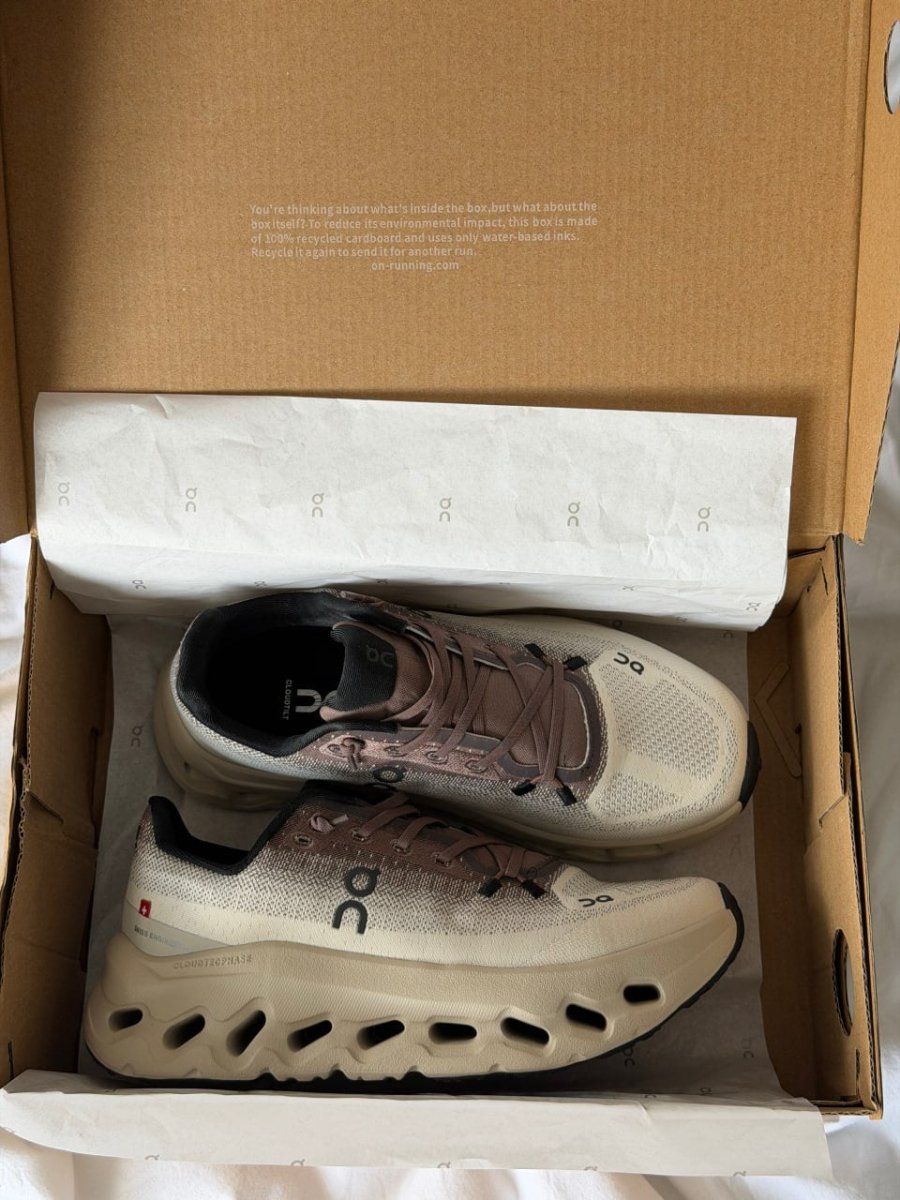 On Loewe x Cloudtilt Clove Sand - oceanhype -