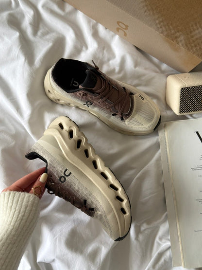 On Loewe x Cloudtilt Clove Sand - oceanhype -