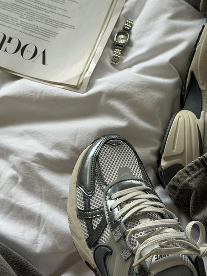 Nike V2K Runtekk Summit White Metalic Silver - oceanhype -