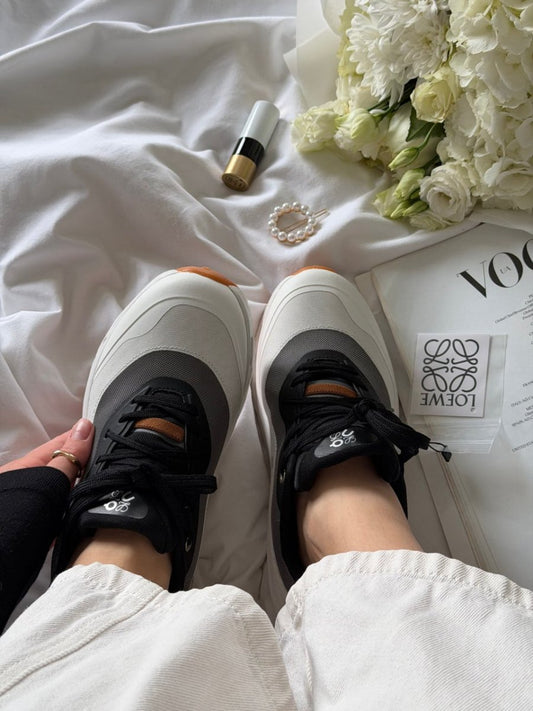 On Cloudtilt x Loewe Black White - oceanhype -