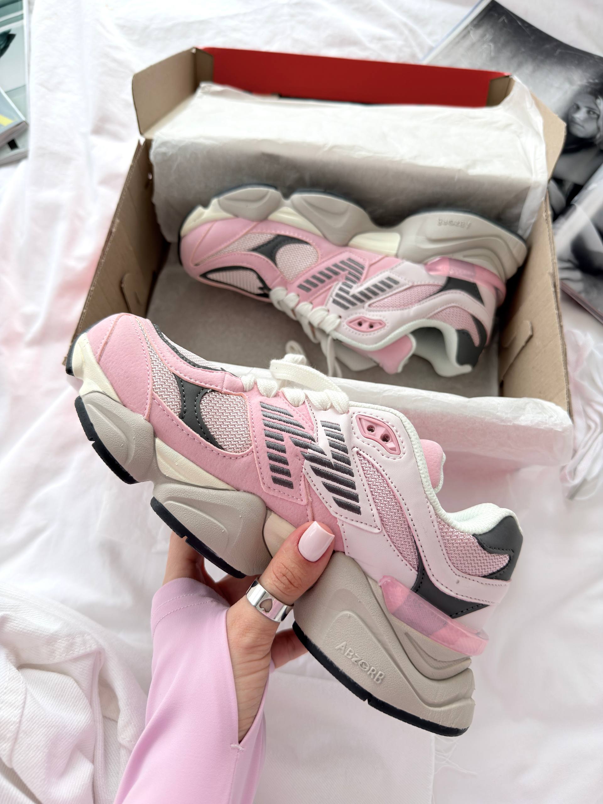 New Balance 9060 Pink Granite