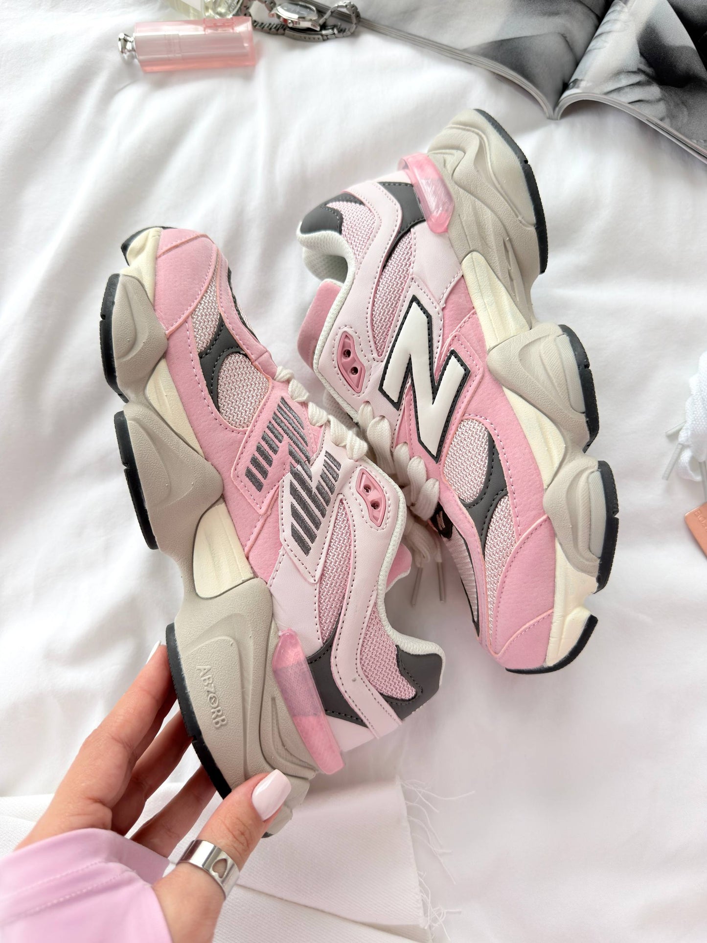New Balance 9060 Pink Granite