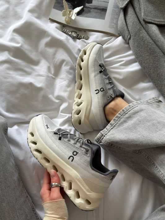 On Loewe x Cloudtilt Gray - oceanhype -