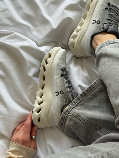 On Loewe x Cloudtilt Gray - oceanhype -