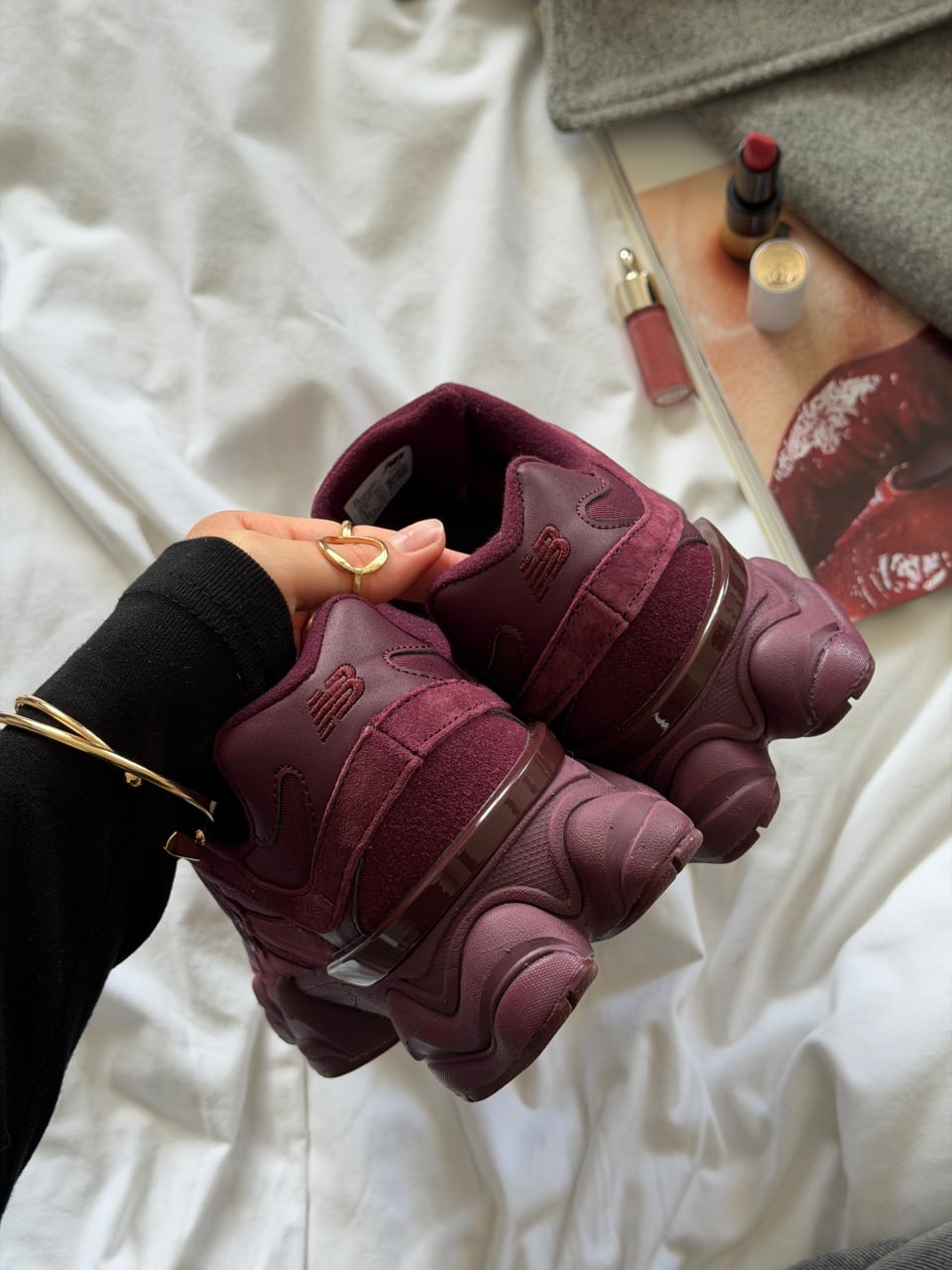 New Balance 9060 Bugrundy