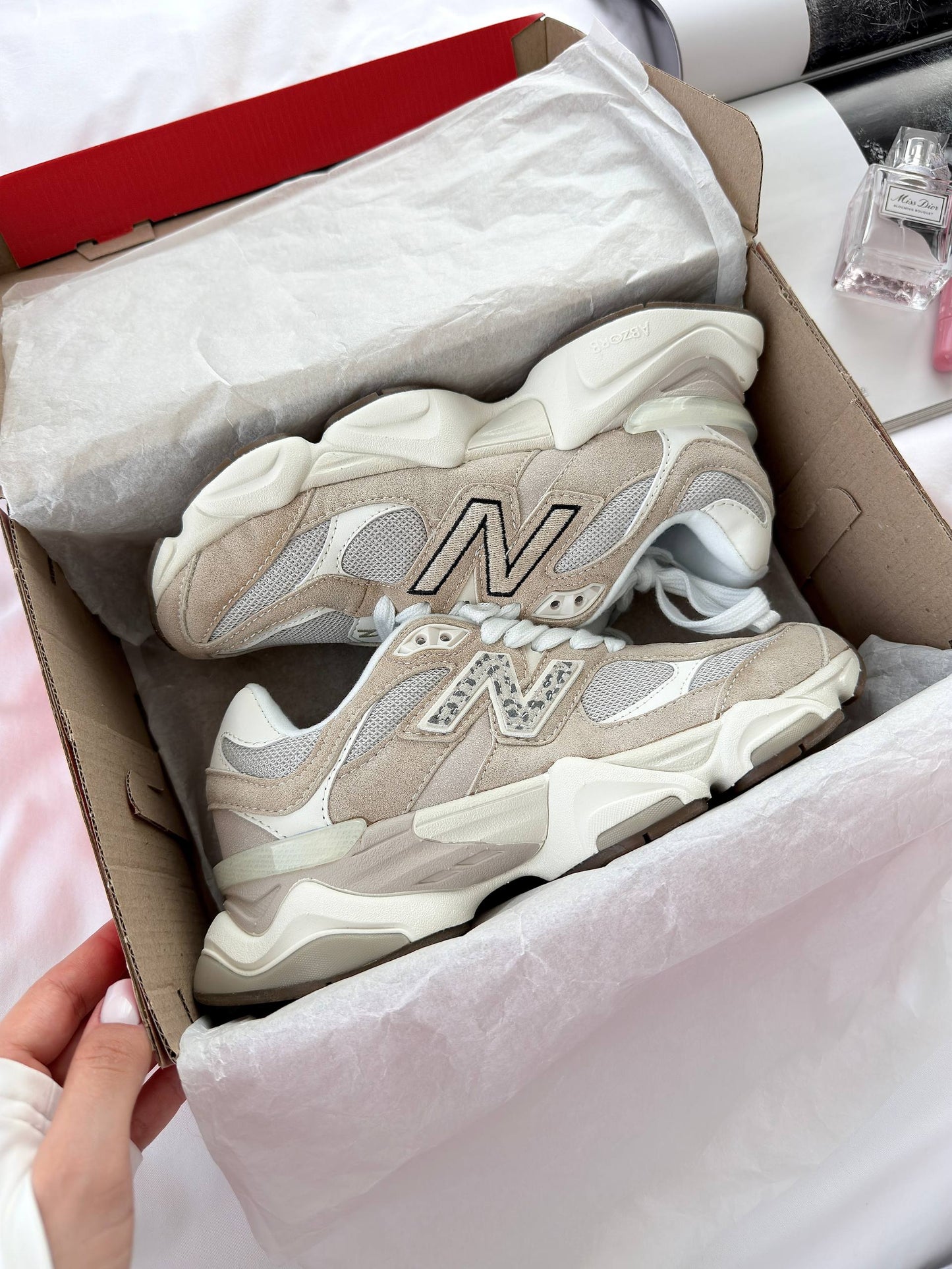New Balance 9060 Beige Leopard