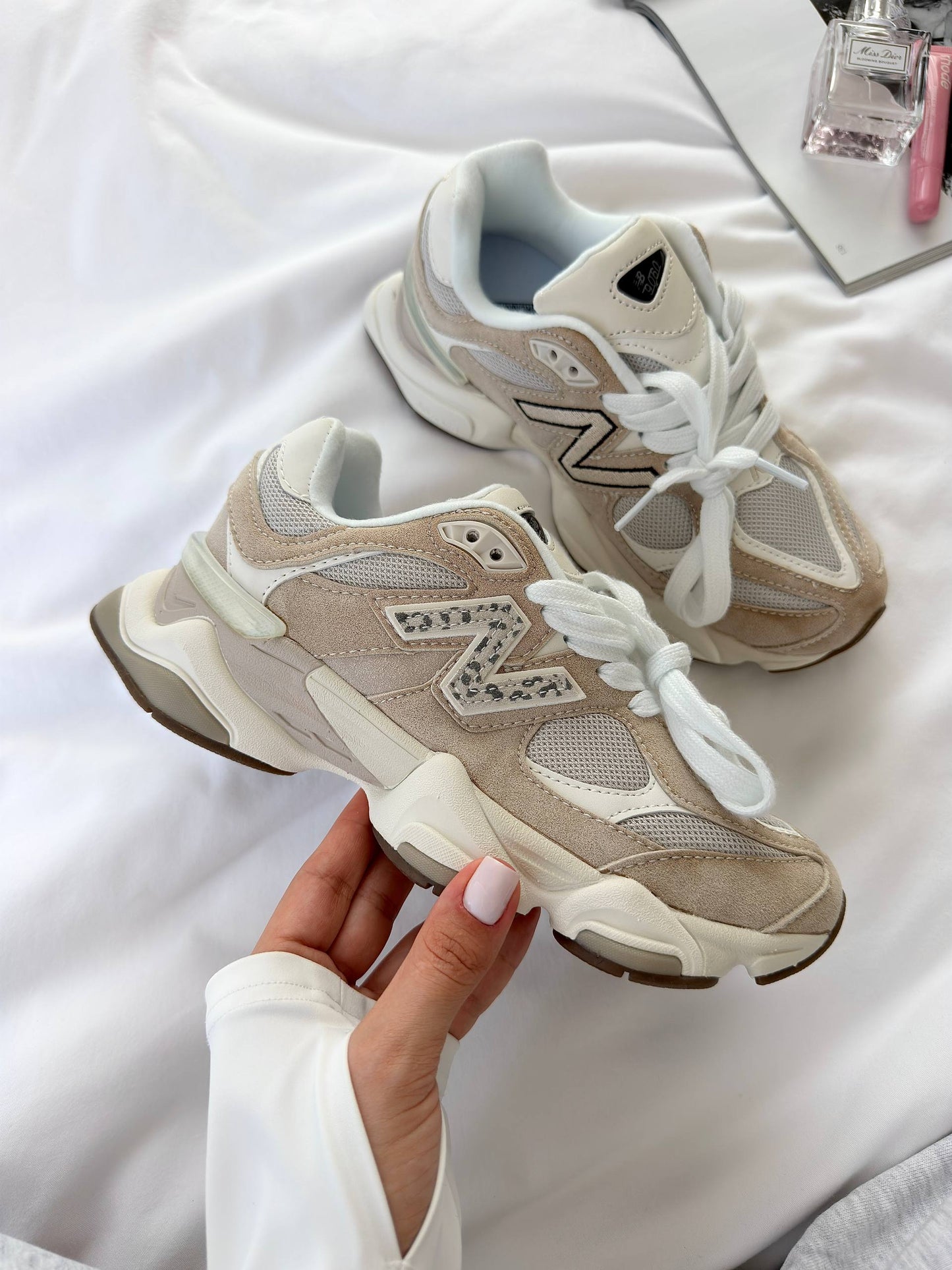 New Balance 9060 Beige Leopard