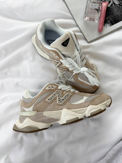 New Balance 9060 Beige Leopard