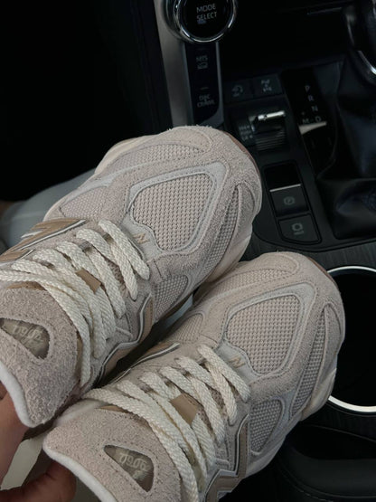 New Balance 9060 Bisque Sea Salt