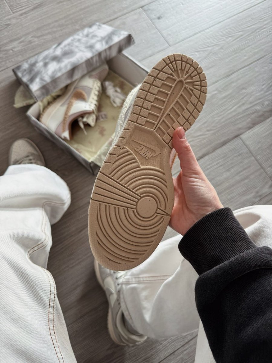 Nike SB Dunk Low Retro Rabbit Fossil Stone - oceanhype - 